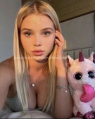 Анкета проститутки Лаура - метро Ясенево, возраст - 27